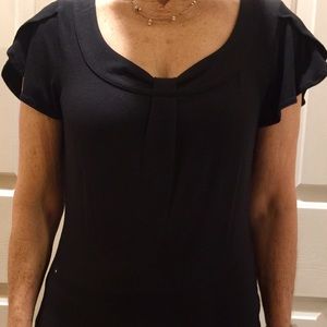 Women’s v-neck Black short sleeve blouse
